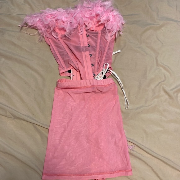 K.Samaria “The Basics Set” in Pink - Picture 3 of 6